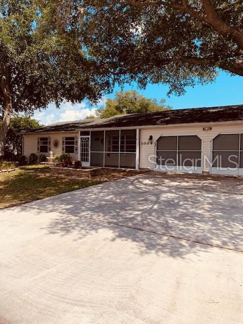 1009 Windsor Terrace NW, Port Charlotte, FL 33948 - photo 3