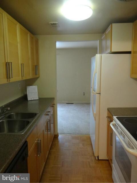 1836 Blue Jay Ct, Severn, MD 21144 - photo 6