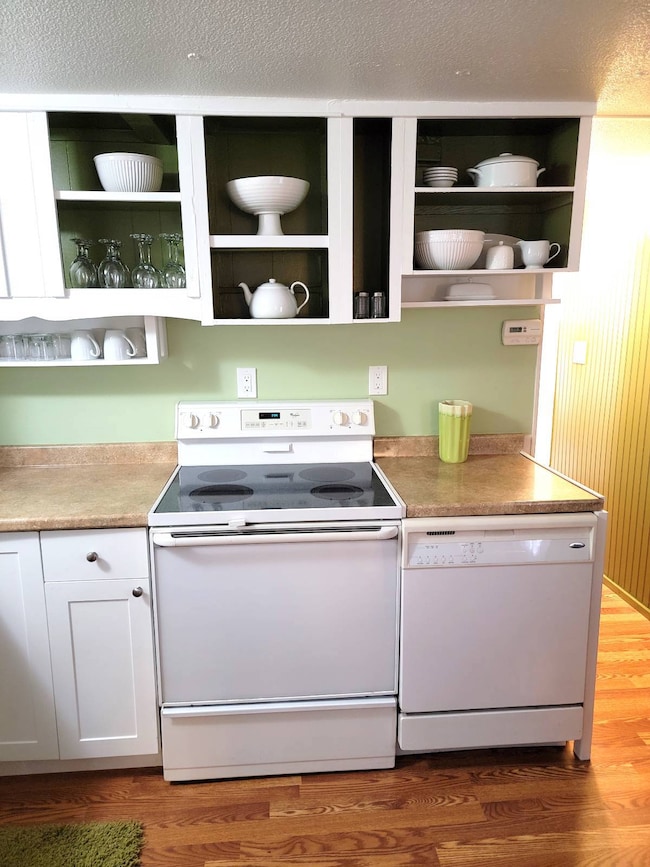 900 Aqua Isles Blvd unit B16, La Belle, FL 33935 - photo 7