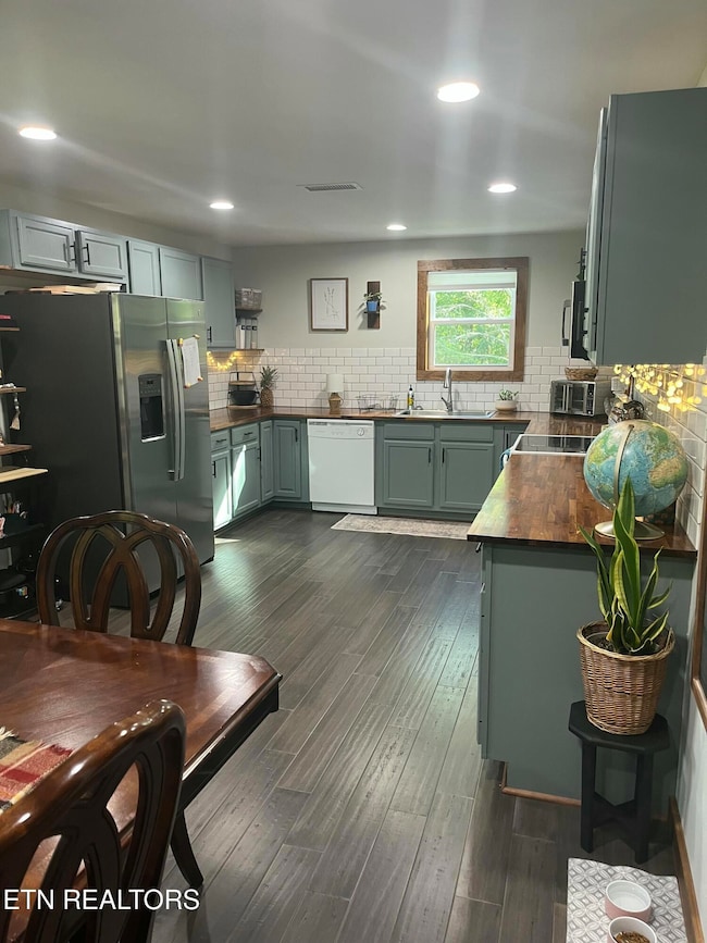 153 McJunkin Rd, Tellico Plains, TN 37385 - photo 7