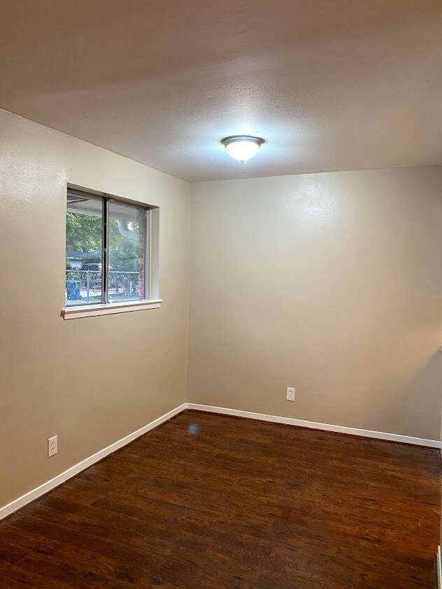 4030 Castledale Dr, Houston, TX 77093 - photo 7