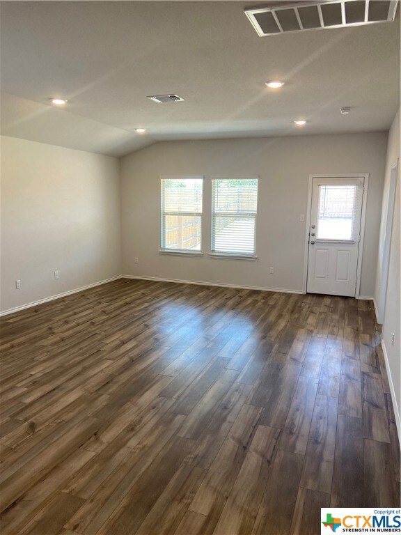 313 Jacquard Ct, Troy, TX 76579 - photo 2