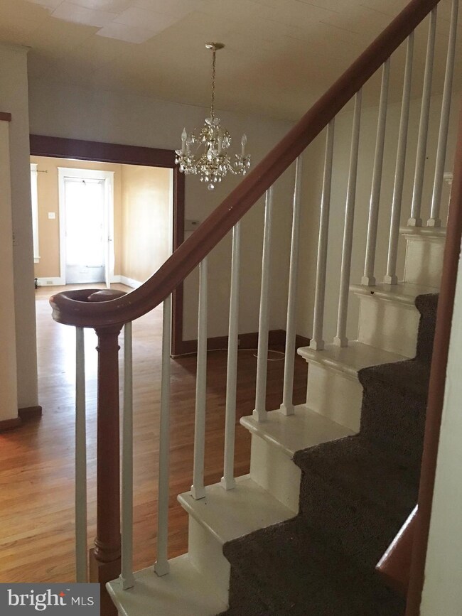 2324 W Tilghman St, Allentown, PA 18104 - photo 7