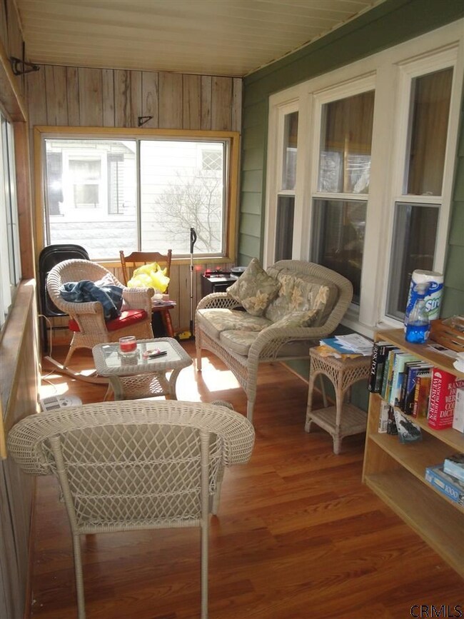 425 Mohawk Ave, Schenectady, NY 12302 - photo 7