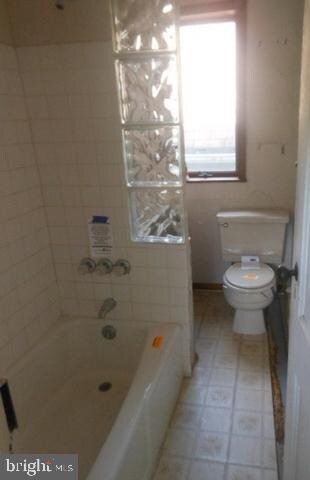 140 N Market St, Mount Joy, PA 17552 - photo 6