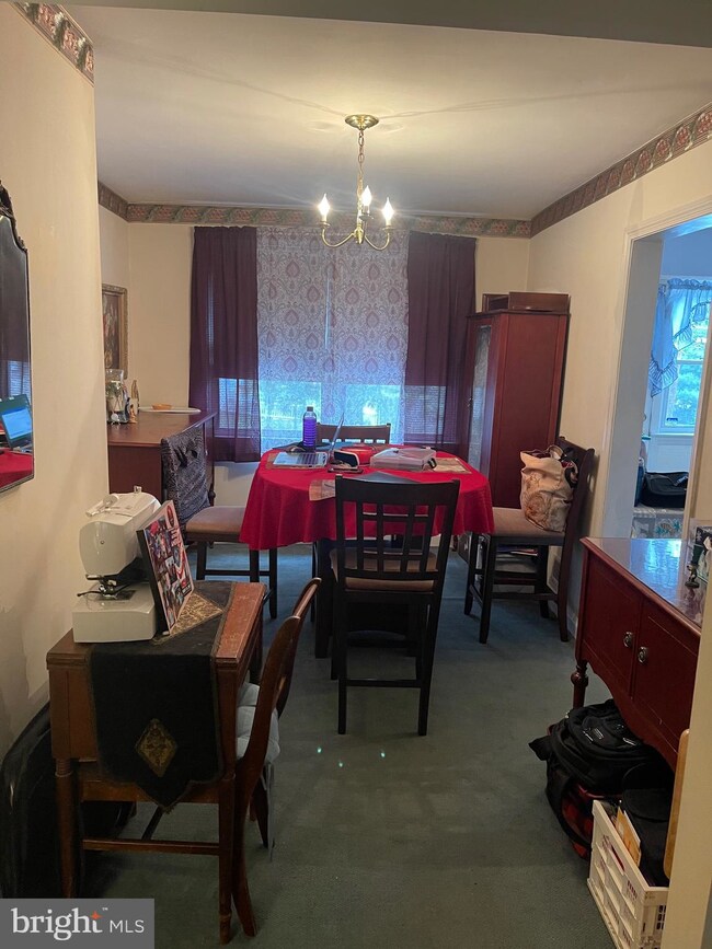 8673 Oak Rd, Parkville, MD 21234 - photo 2