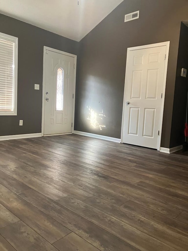 2745 Navigator Cir, Dalzell, SC 29040 - photo 4