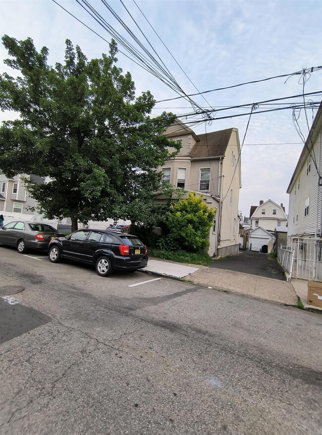 137 76th St unit 3, North Bergen, NJ 07047 - photo 6