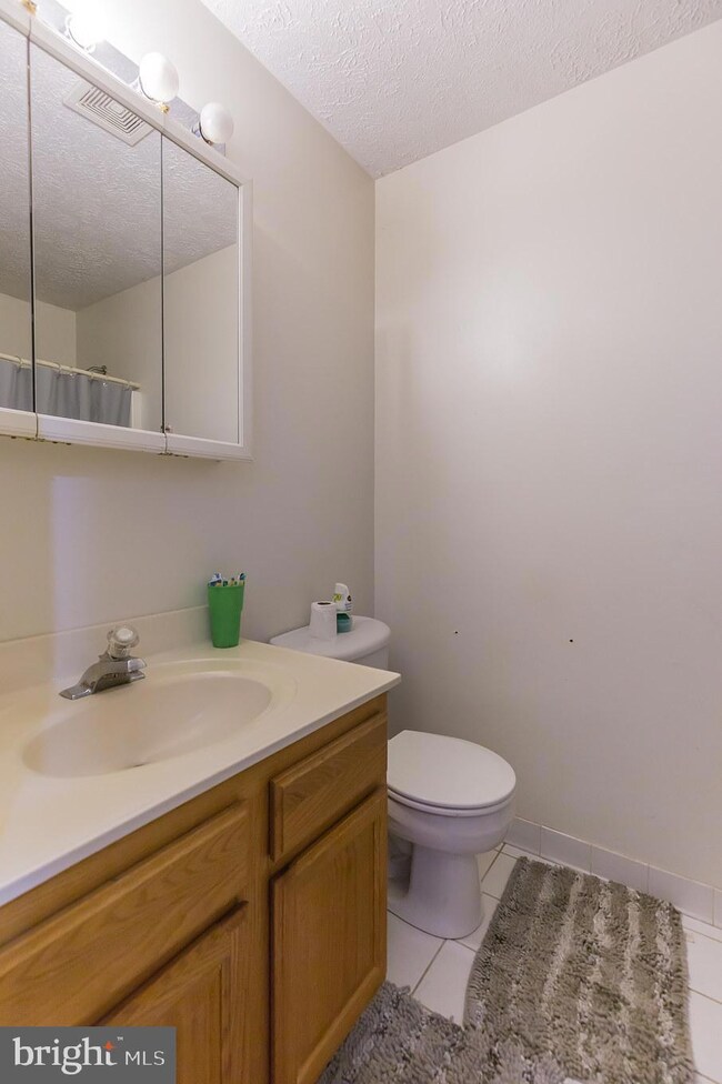 13621 Dowell Rd, Dowell, MD 20629 - photo 7