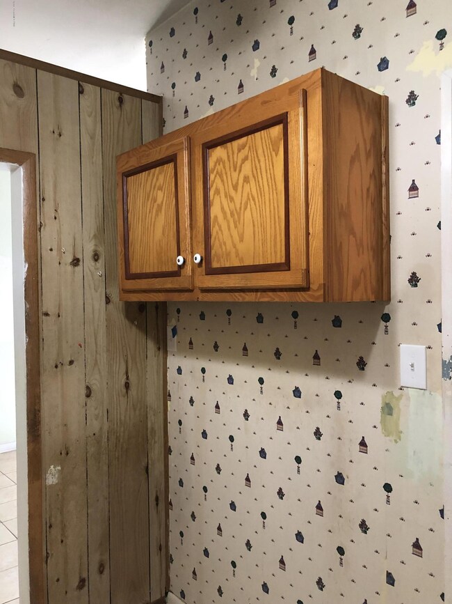 557 S Orlando Ave, Cocoa Beach, FL 32931 - photo 5