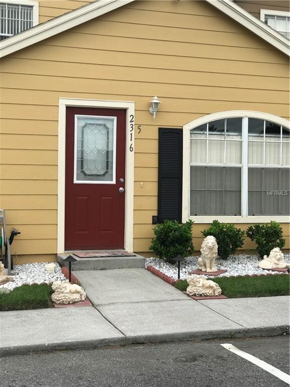 2316 Fan Palm Dr unit 5, Davenport, FL 33897 - photo 2