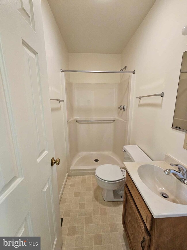 303 Harper Dr, Orange, VA 22960 - photo 4