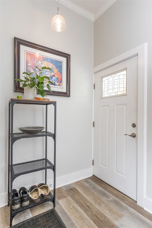 310 W Blue Ridge St, Pendleton, SC 29670 - photo 2