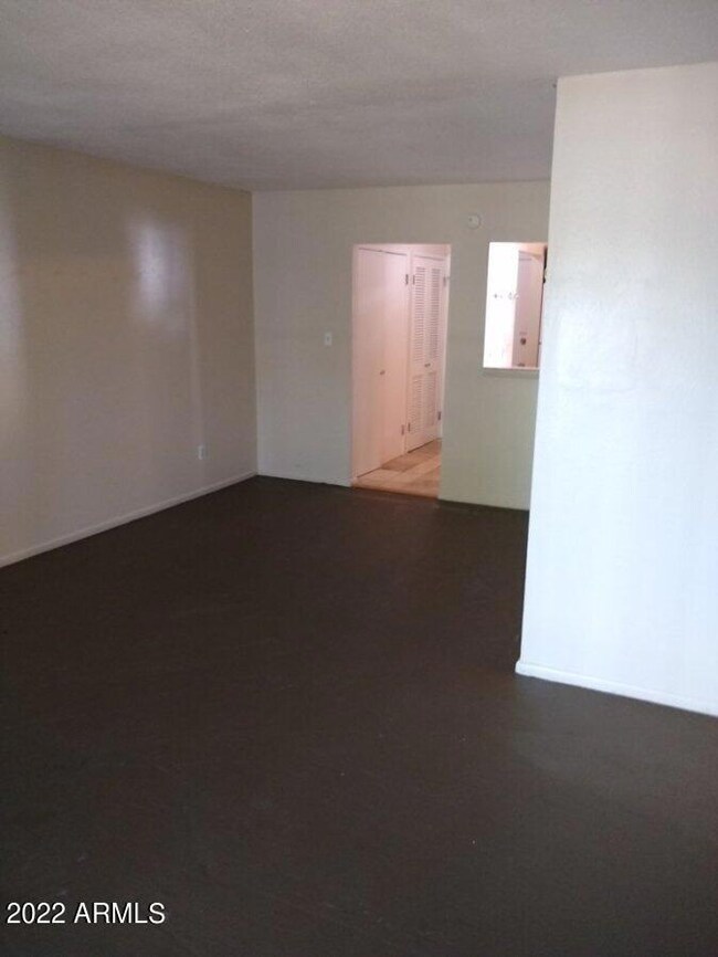 4350 N 36th St unit 11, Phoenix, AZ 85018 - photo 4