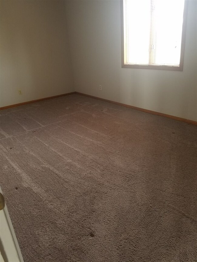 7459 W Front Rd, North Platte, NE 69101 - photo 5