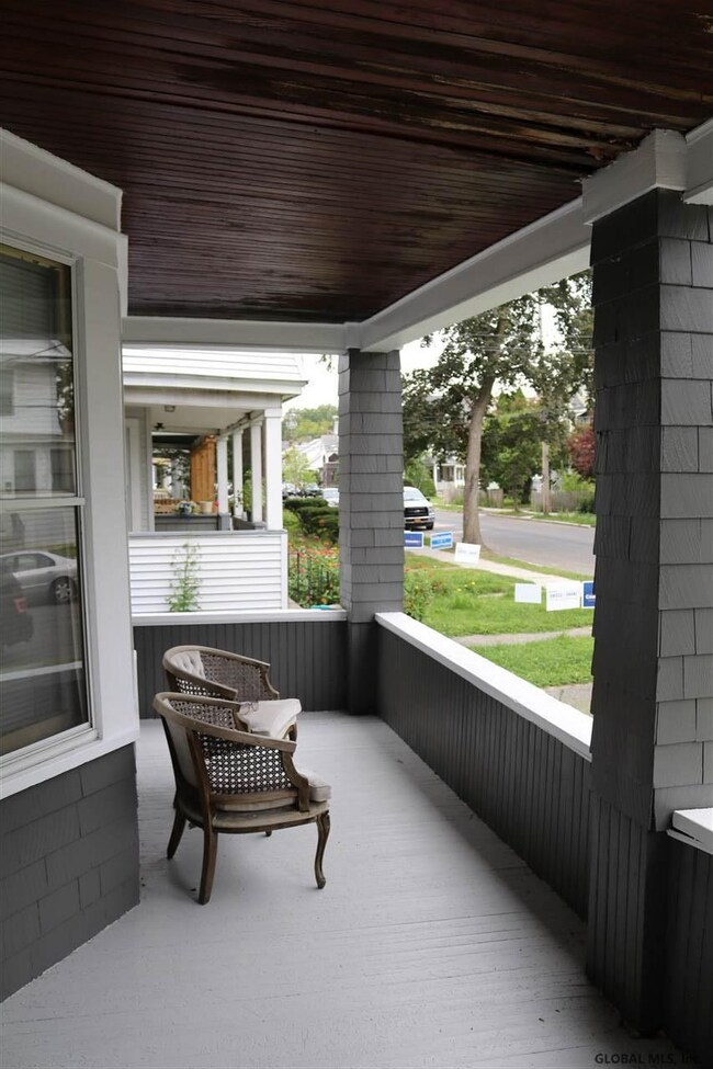 750 Myrtle Ave, Albany, NY 12208 - photo 2