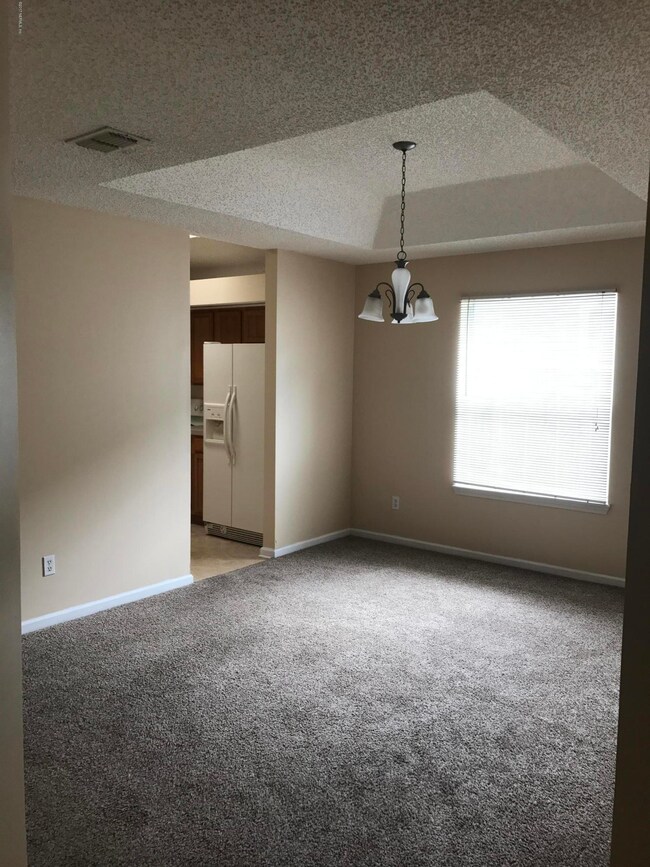 2931 Centerwood Dr N, Jacksonville, FL 32218 - photo 3