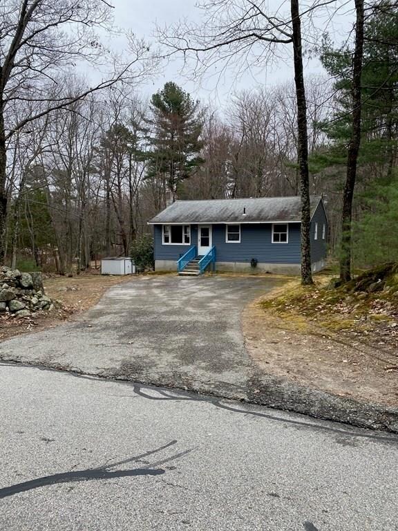 106 Monroe St, Douglas, MA 01516 - photo 2