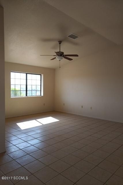 living room (2)