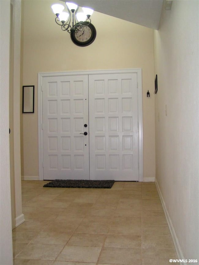 601 Valleywood Dr SE, Salem, OR 97306 - photo 2