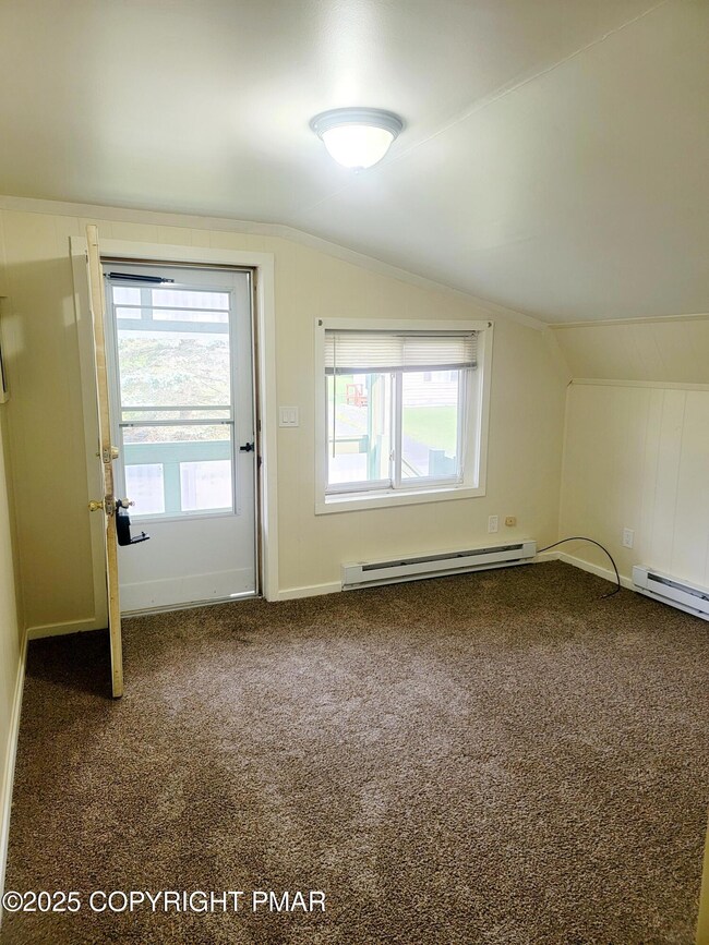 122 Maggie Way unit 202, Effort, PA 18330 - photo 4