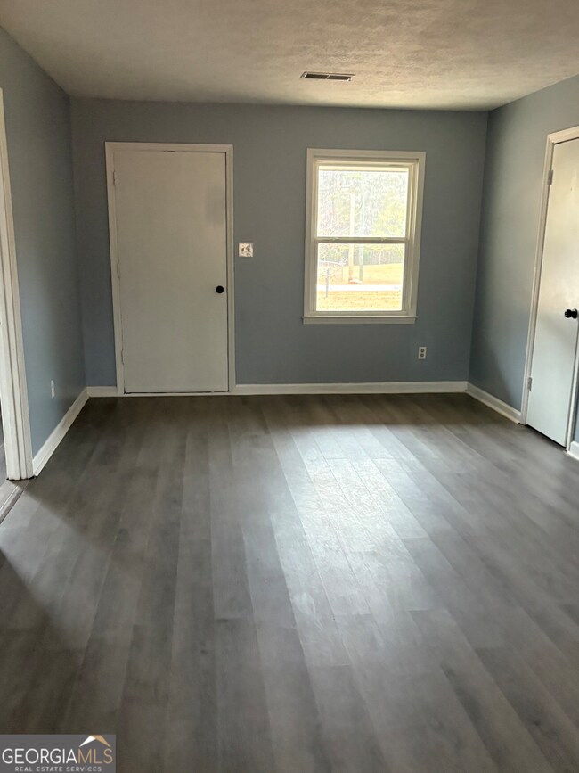 1836 Pinecrest Dr, Griffin, GA 30223 - photo 5