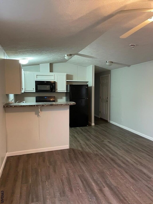 Kitchen/Dining