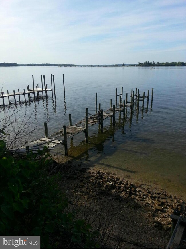 24069 N Patuxent Beach Rd, California, MD 20619 - photo 6
