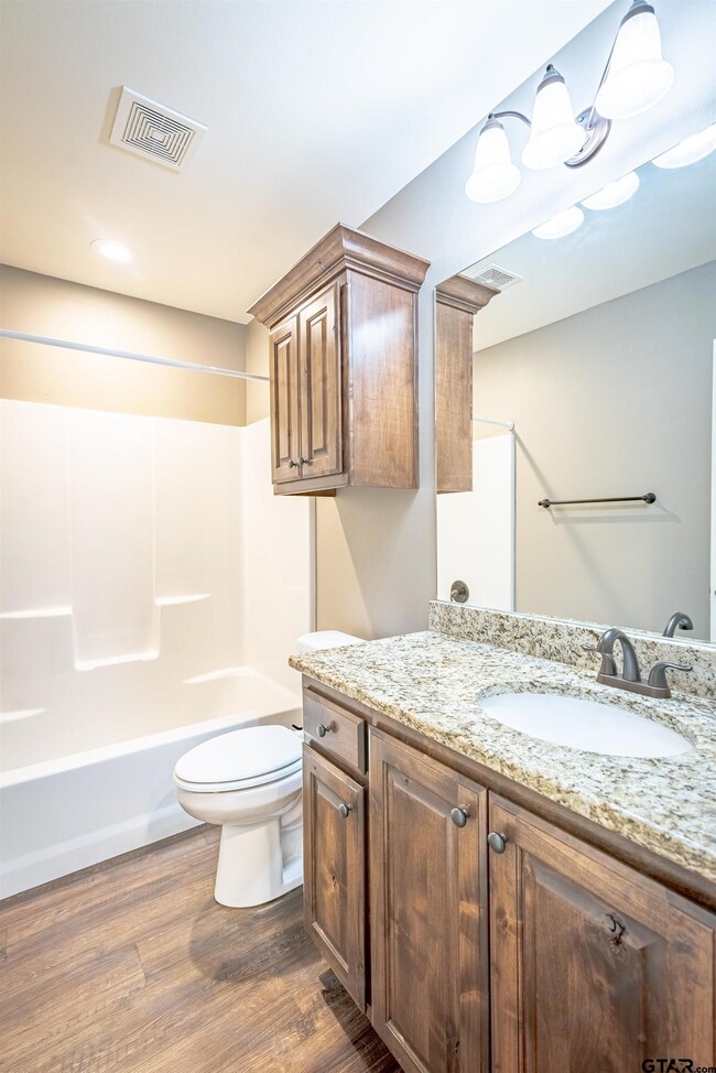 5118 Shiloh Ridge Dr, Tyler, TX 75703 - photo 5