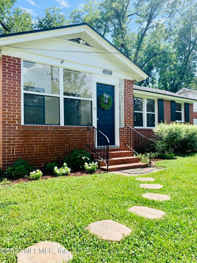 4558 Polaris St, Jacksonville, FL 32205 - photo 2