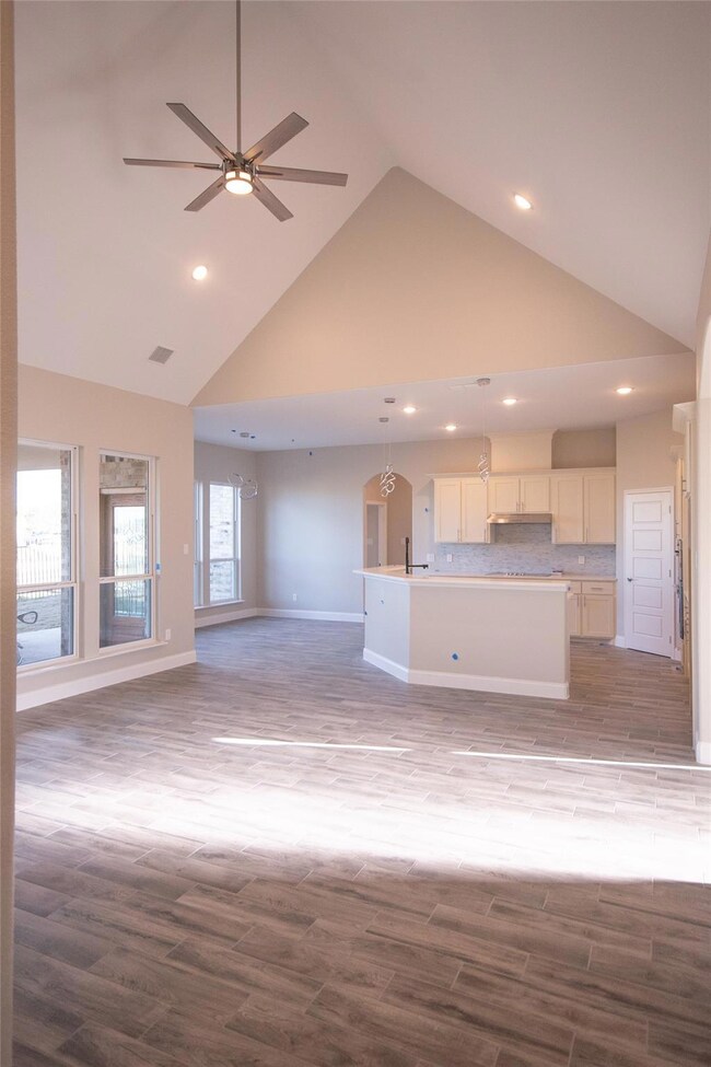 1204 Harley Ct, Ennis, TX 75119 - photo 4