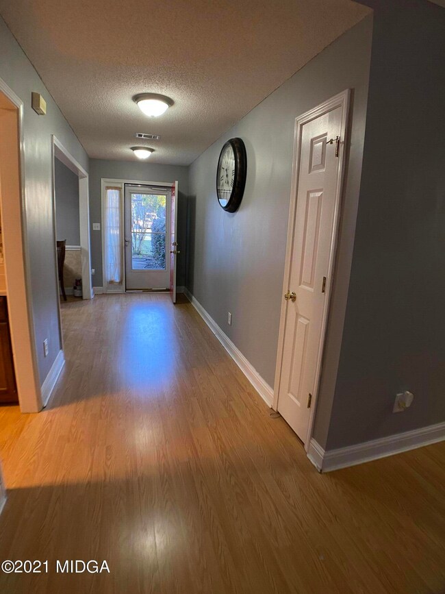 470 Simsbury Ridge, Macon, GA 31220 - photo 2