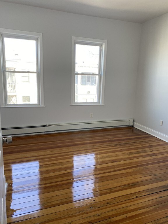 646 Morton St unit 3, Mattapan, MA 02126 - photo 4