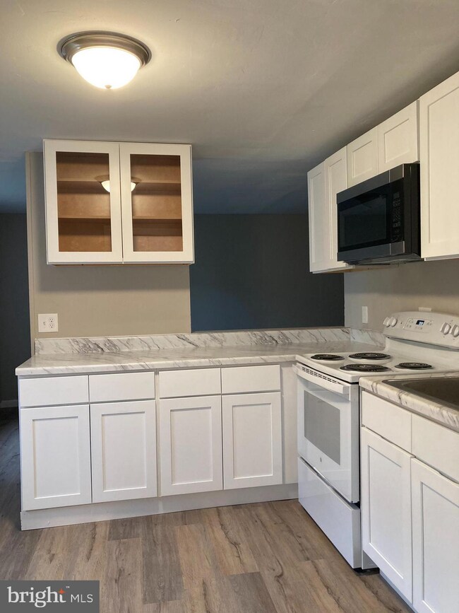 504 New Freedom Rd unit 2, Berlin, NJ 08009 - photo 5