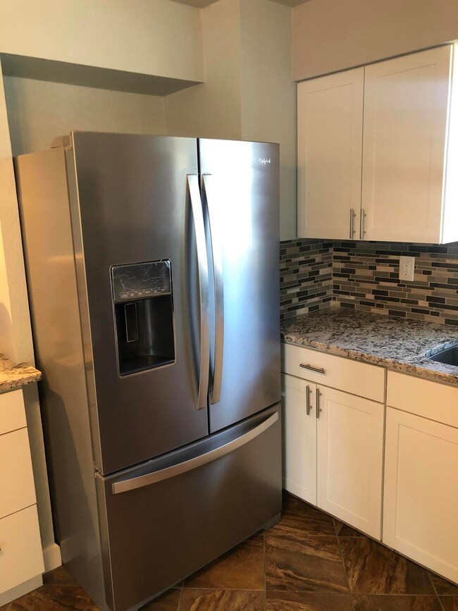 5D41B033-FBA1-4F41-B2A7-9B336D6D5B43