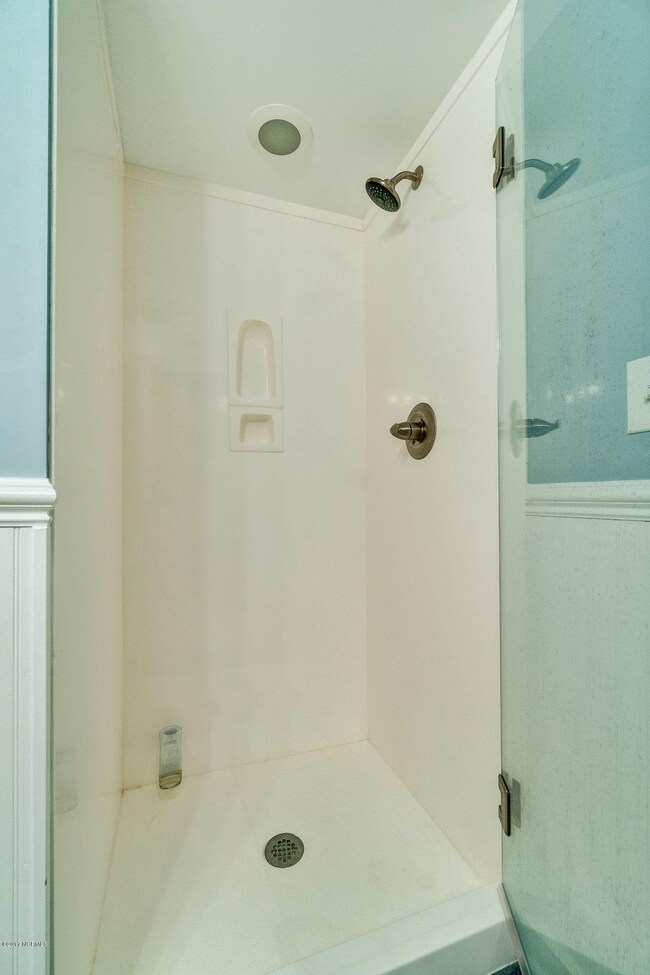 545 Salter Path Rd unit B2, Atlantic Beach, NC 28512 - photo 6