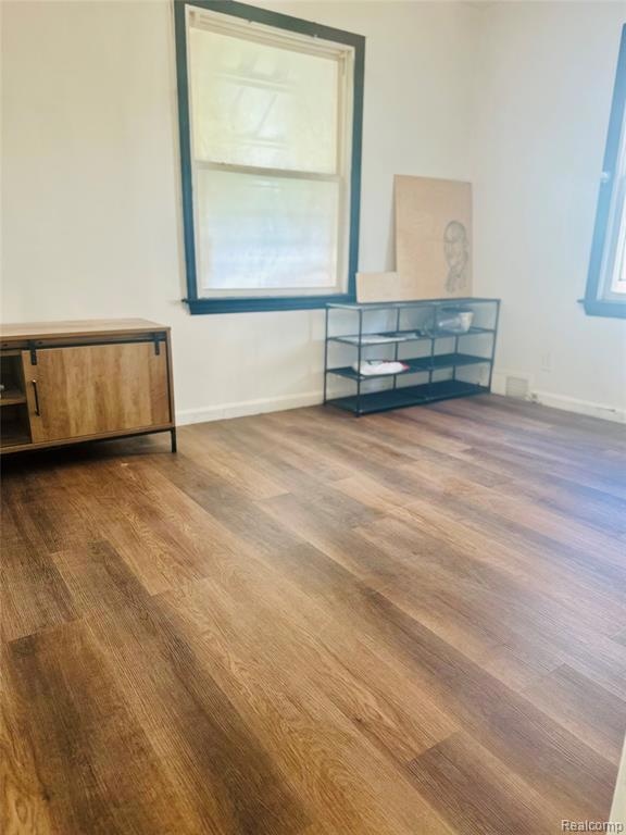 506 Green St, Flint, MI 48503 - photo 4