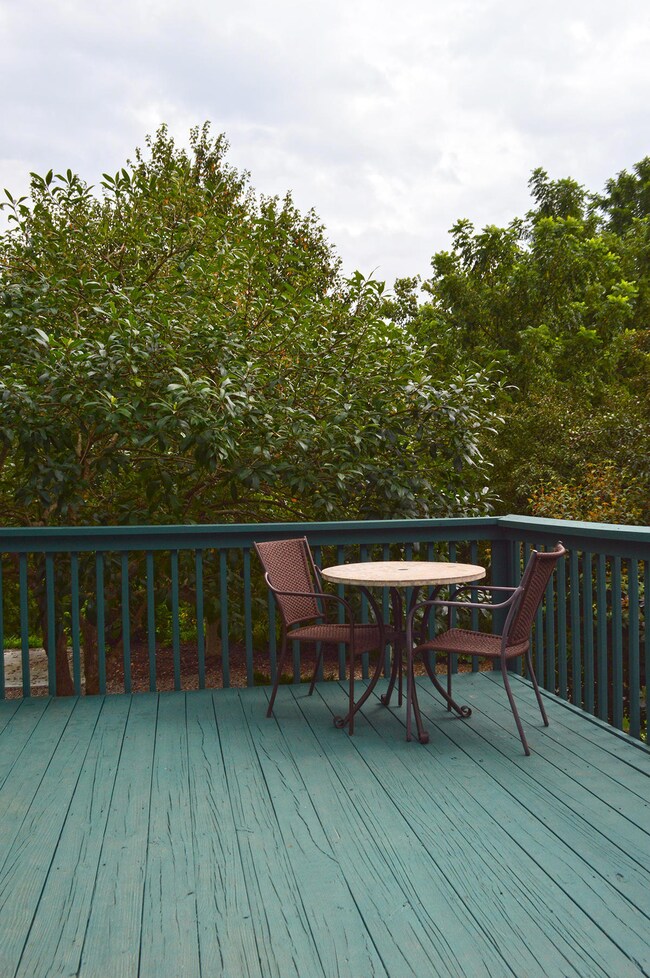 a_Deck 1