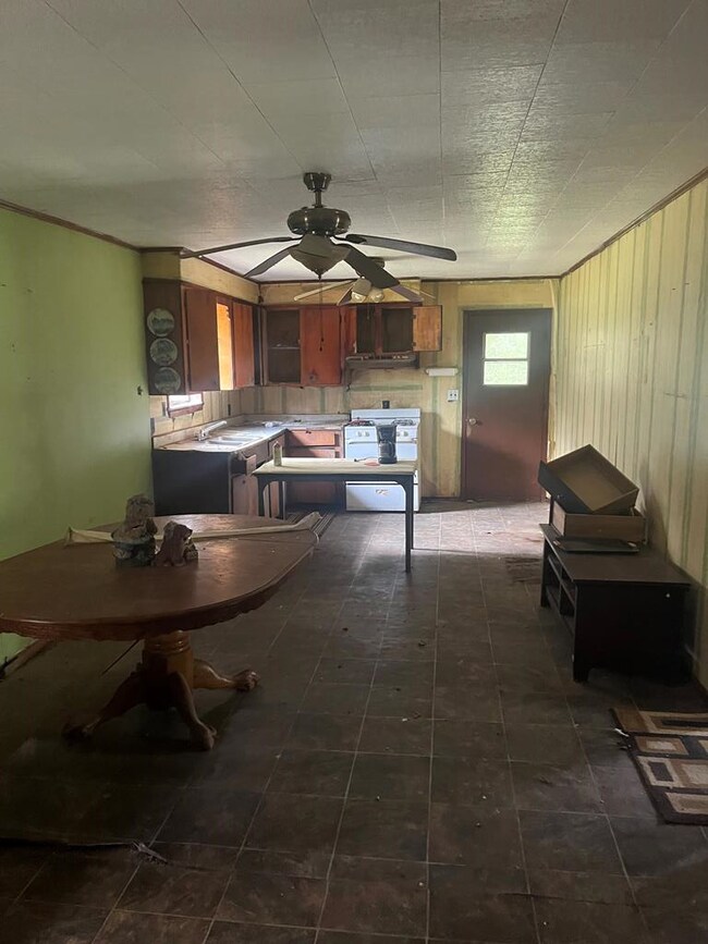 2154 Varnado Rd, Osyka, MS 39657 - photo 4