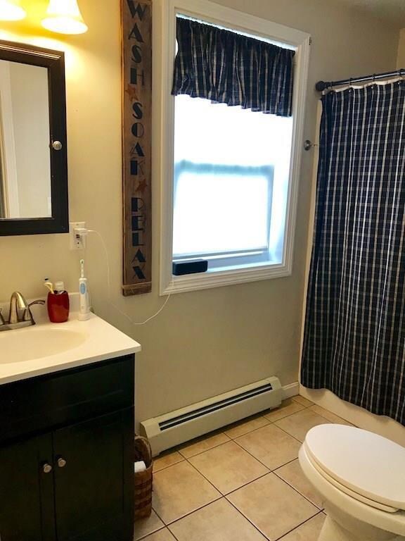 Unit 1 Bathroom