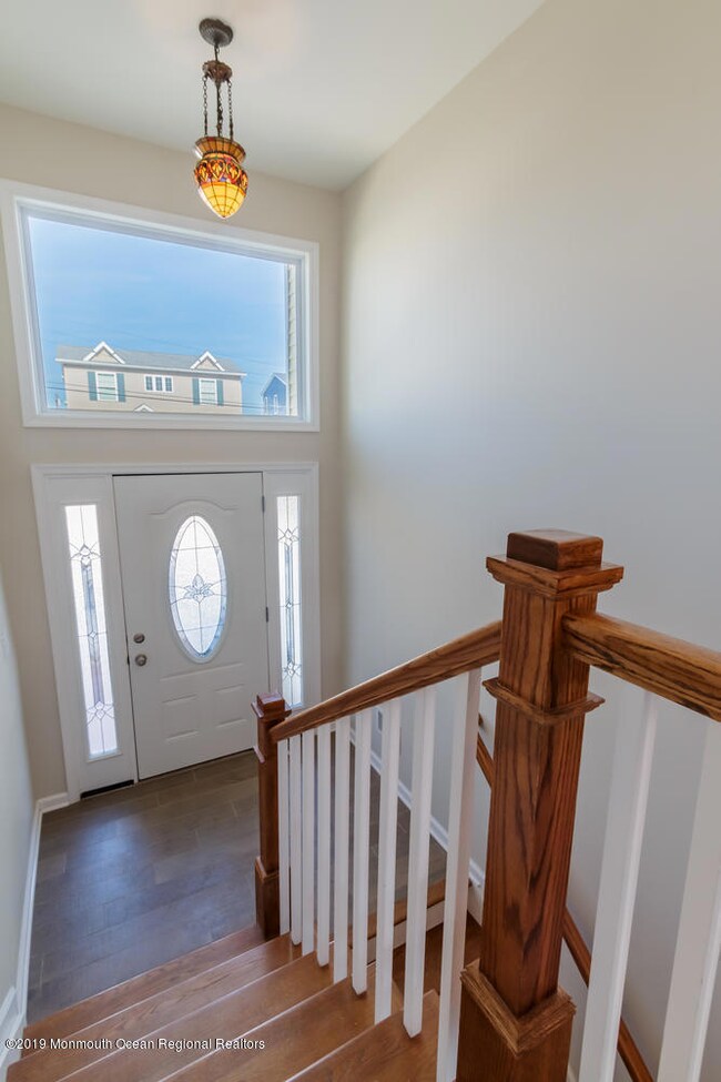 5 W Harrington Ave North Beach-large-007