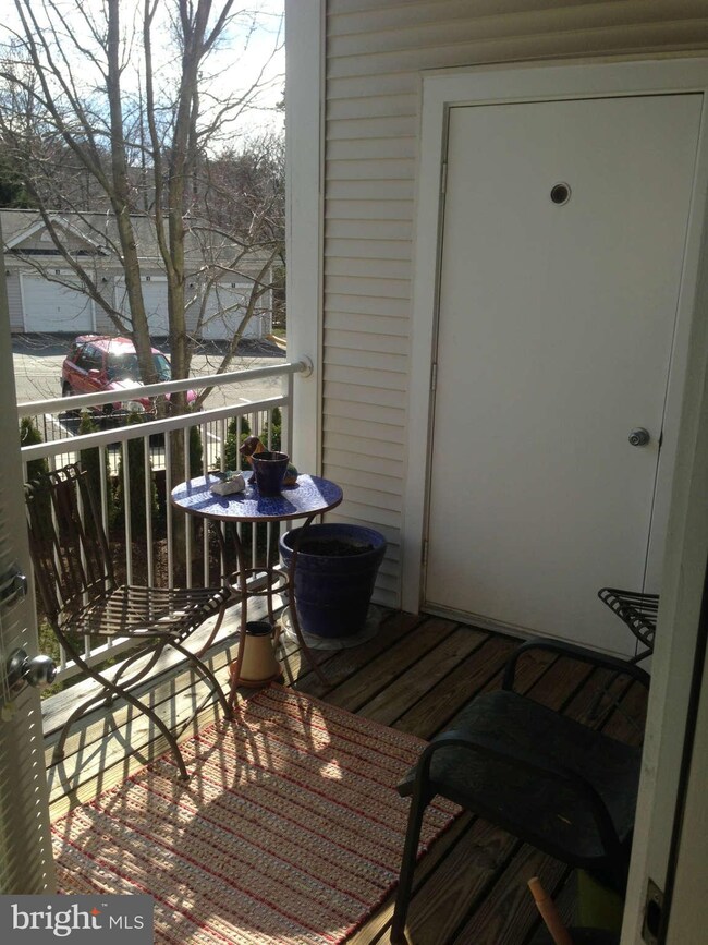 1519 N Point Dr unit 203, Reston, VA 20194 - photo 6