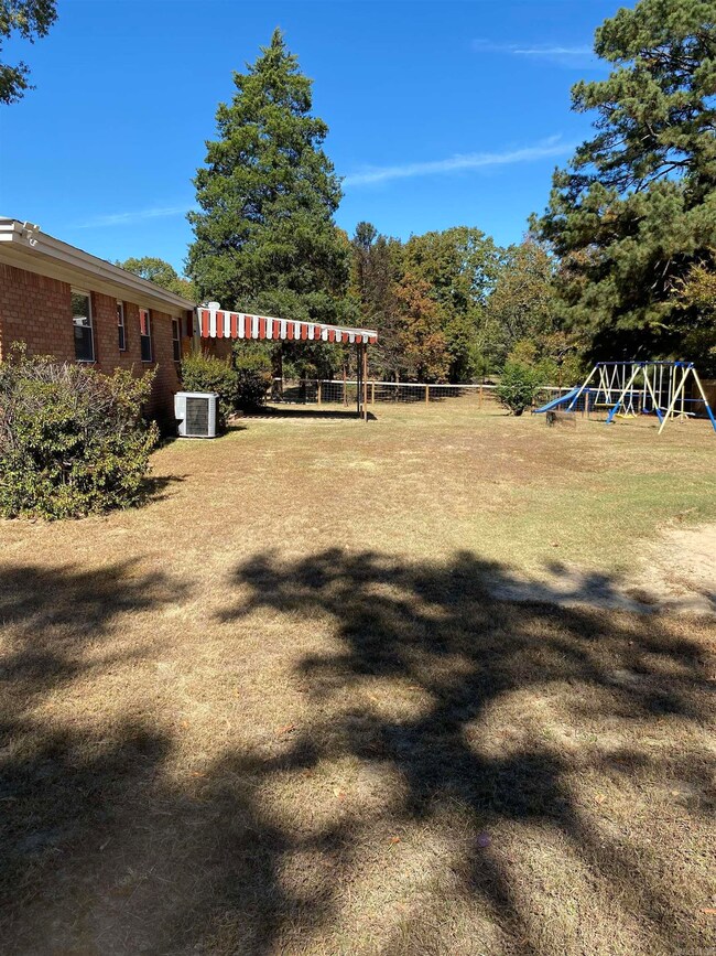 1200 W Kiehl Ave, Sherwood, AR 72120 - photo 2