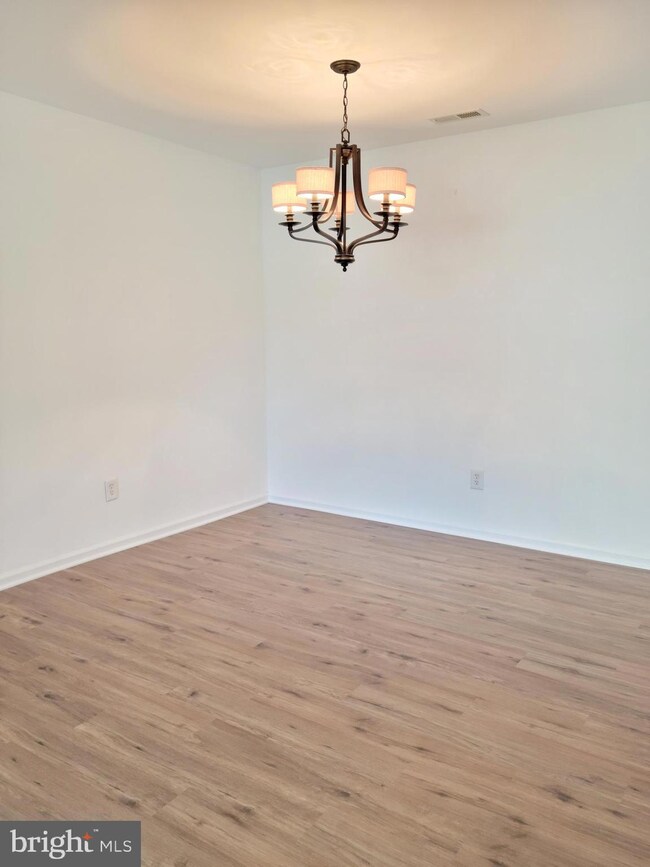 1403 Hawthorne Ct unit 1403, Sewell, NJ 08080 - photo 7