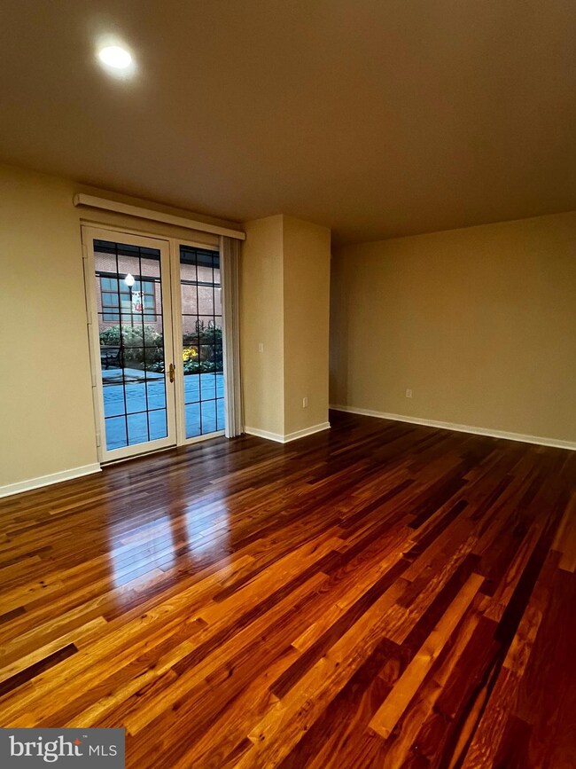 11 W 2nd St unit 145, Bethlehem, PA 18015 - photo 3