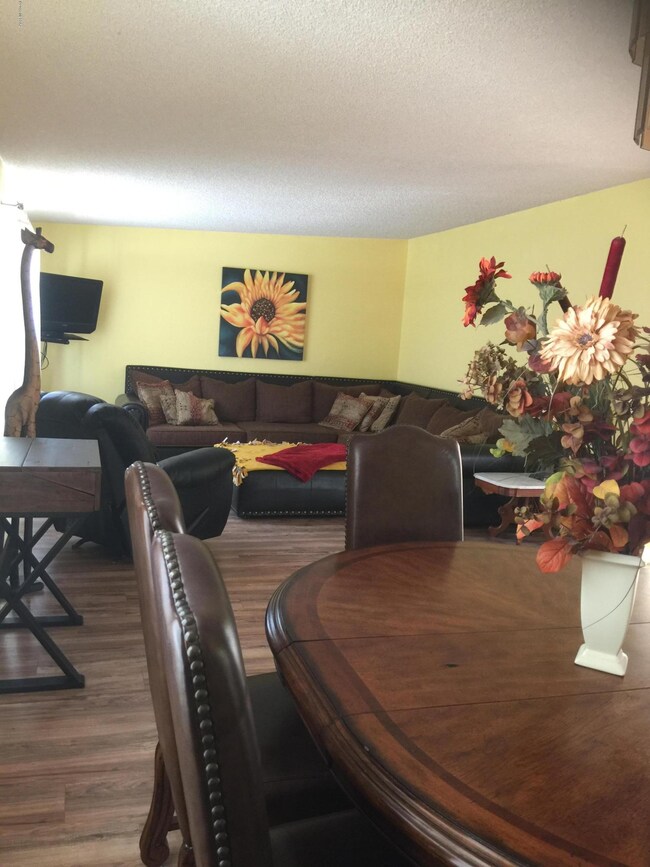 Great Room dining