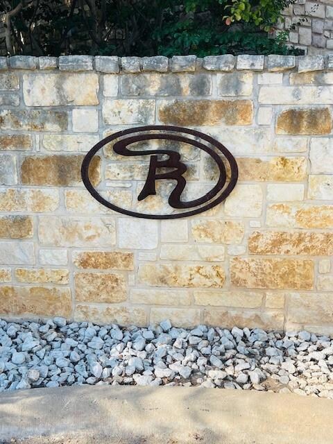 Entrance Sign