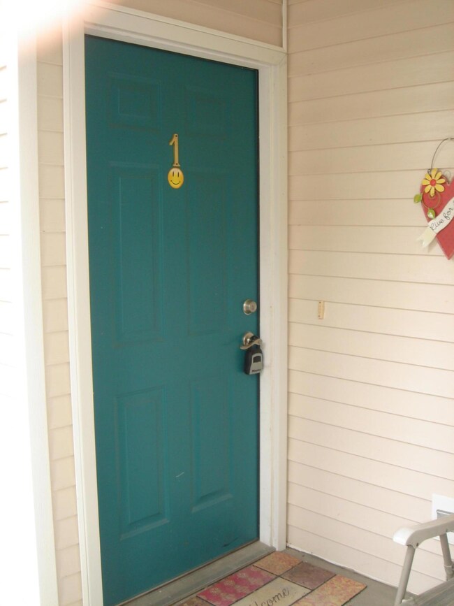 COVERED ENTRANCE