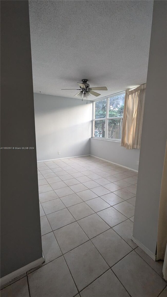Live Oak Place unit 208, Davie, FL 33324 - photo 7