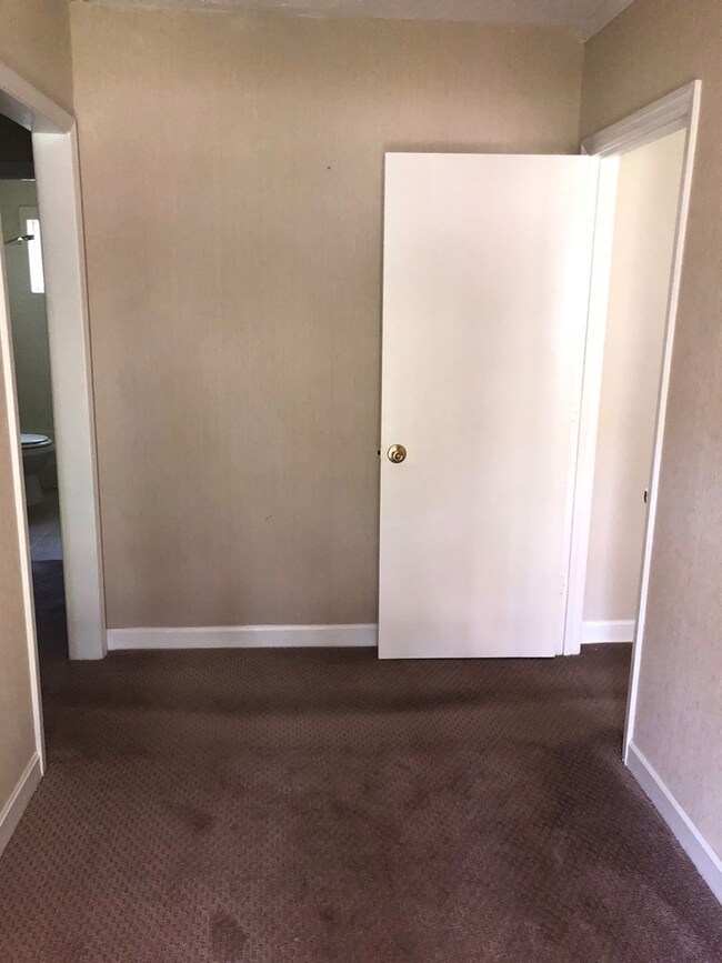 824 Community Ave, Albany, GA 31705 - photo 5